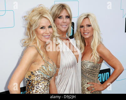 Peggy Tanous, Bravo Vicki Gunvalson und Tamra Barney Medias 2011 vorab-Präsentation an der Roosevelt Hotel Hollywood, California - 30.03.11 Stockfoto