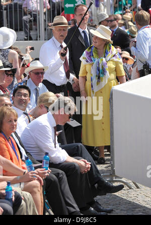 Guido Westerwelle, Richard und Marianne von Weizsäcker - Brandenburger Tor - besuchen Sie Präsident Obama in Berlin 19.06.2013 - Foto: SuccoMedia / Ralf Succo/Picture Alliance/Dpa/Alamy Live-Nachrichten Stockfoto