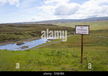 Kein Schwimmen anmelden Moor in der Nähe des Flusses Tees Stockfoto