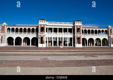 Harvey House Railroad Depot, ursprünglich die Casa del Desierto Bahnhof, Barstow, Kalifornien, Vereinigte Staaten von Amerika Stockfoto