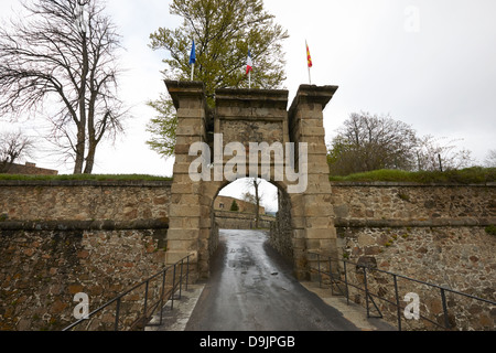 externen Tor und Straße in mont-Louis Festung von Vauban Unesco Weltkulturerbestadt Website Wände Pyrenäen-Orientales Frankreich Stockfoto
