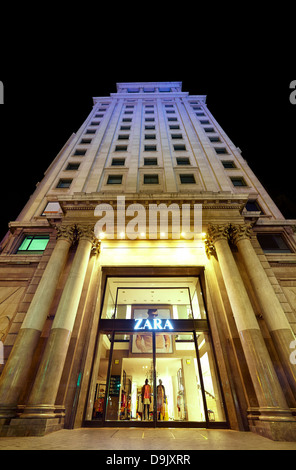 Zara Shop in Paseo de Gracia Avenue. Barcelona. Katalonien. Spanien Stockfoto