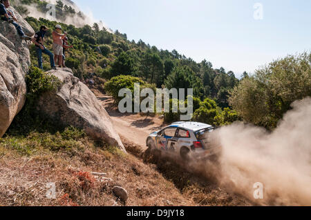 Olbia, Italien. 20. Juni 2013. Sardinien-Rallye, gilt als die italienische Etappe der Rallye-Weltmeisterschaft. Tag1. Qualifyng Bühne 'Monte Pinu';. Volkswagen Polo R WRC. Mikkelsen/Markkula. Bildnachweis: Aktion Plus Sport/Alamy Live-Nachrichten Stockfoto