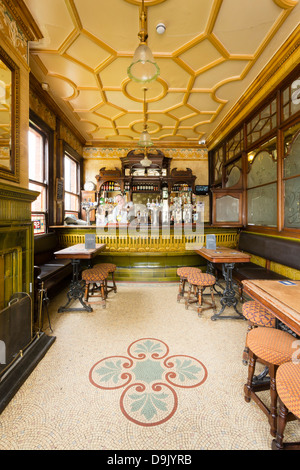 Das Garden Gate Pub in Hunslett, Leeds, Schuss für die Abdeckung von CAMRAs Erbe Pubs von West Yorkshire Buch. Stockfoto