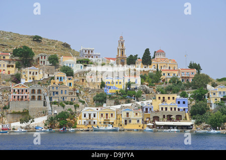 Symi-Hafen, Symi (Simi), Rhodos (Rodos) Region, Dodekanes, Region südliche Ägäis, Griechenland Stockfoto