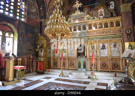 Interieur des 19. Jahrhunderts Kirche des Agios Panteleimonas, Siana, Rhodos (Rodos), die Dodekanes, Region südliche Ägäis, Griechenland Stockfoto