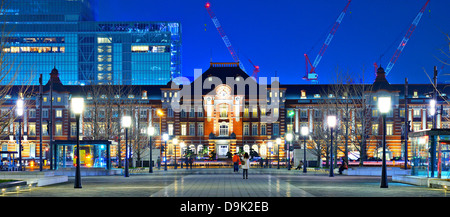 Historischen Tokyo Station in der Marunouchi-Bezirk von Tokio, Japan. Stockfoto