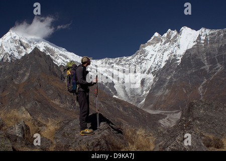 Trekking im Langtang, Nepal auf dem Weg zum Ganja La und Naya Kanga Stockfoto