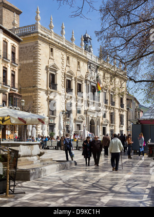 Im Plaza Nueva, Stadt Granada, echte Chancilleria, Rathaus und Courts of Justice aus dem 16. Jahrhundert Stockfoto