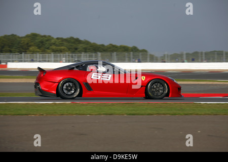 ROTES Auto 63 FERRARI 599XX Auto SILVERSTONE Rennen SILVERSTONE RACE TRACK SILVERSTONE ENGLAND 16. September 2012 Stockfoto