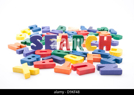 Die Wortsuche mit bunten Holzbuchstaben geschrieben Stockfoto