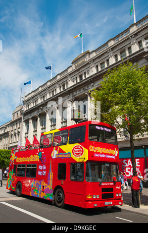 Sightseeing Tour Touristenbus O' Connell Street Dublin Irland Mitteleuropa Stockfoto