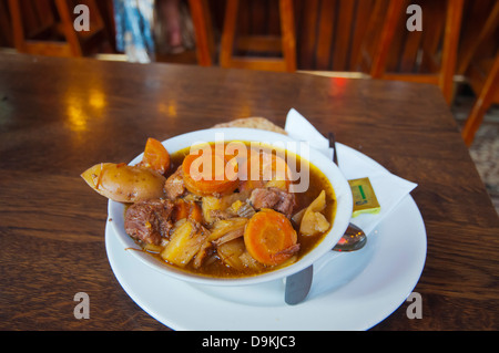 Irish Stew Essen International Bar Dublin Irland Mitteleuropa Stockfoto