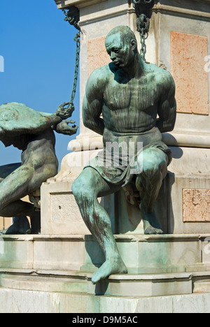 Livorno, Toskana, Italien. Monumento dei Quattro Mori (Monument der vier Mauren) Detail des Sklaven in Ketten Stockfoto