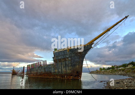 Bild der Schiffbruch der Fregatte Lord Lonsdale in Punta Arenas, Chile Stockfoto