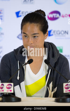 Eastbourne, Großbritannien 22. Juni 2013. Jamie Hampton von Vereinigten Staaten in ihrer Pressekonferenz nach der Niederlage im Finale des Turniers WTA Tour Aegon International in Devonshire Park in Eastbourne. Bildnachweis: Mike Französisch/Alamy Live-Nachrichten Stockfoto