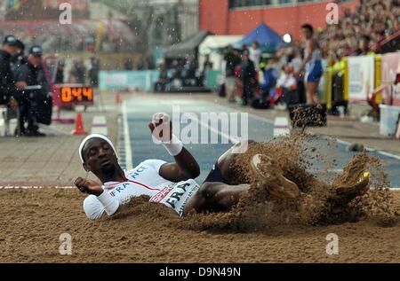 Gateshead, UK. 23. Juni 2013. Teddy Tamgho (FRA). Herren Dreisprung. Tag2. Mannschafts-Meisterschaften. Bildnachweis: Sport In Bilder/Alamy Live-Nachrichten Stockfoto