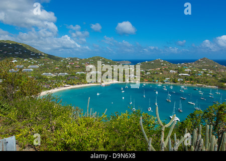 Great Cruz Bay und das Westin Resort auf der Karibik-Insel St. John in den US Virgin Islands Stockfoto