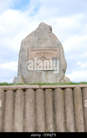 Fort Stevens, Teil der Verteidigung im Bürgerkrieg von Washington, bewahrt die Geschichte der Verteidigung der Union gegen konföderierte Truppen. Die Stätte umfasst Befestigungen, historische Bauwerke und Bildungsprogramme über den Bürgerkrieg. Stockfoto