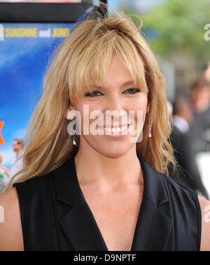 Los Angeles, Kalifornien, USA. 23. Juni 2013. Toni Collette kommt für die Premiere des Films "The Way Way Back" im Regal Cinema in LA LIVE. Bildnachweis: Lisa O'Connor/ZUMAPRESS.com/Alamy Live-Nachrichten Stockfoto