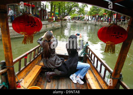 China, Shanghai District, alte Wasserstadt Zhujiajiao, Kanal Stockfoto