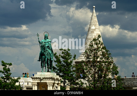 St.-Stephans Statue Fischer Bezirk Castle Hill Budapest Ungarn Europa Stockfoto