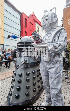 England, London, Stratford, jährliche Trachtenumzug der Sci-Fi, Dalek und Cyborgs Stockfoto