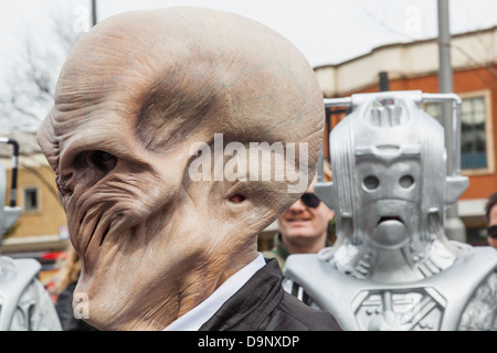 England, London, Stratford, jährliche Trachtenumzug der Sci-Fi, Sci-Fi-Monster Stockfoto