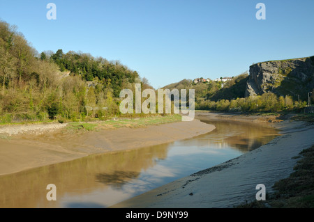 Am frühen Morgensonne & Niedrigwasser im Avon-Schlucht, Bristol Stockfoto