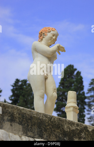 Engelsfigur auf der Terrasse Nonio Balbo, zerstörten Stadt Herculaneum, Kampanien, Italien Stockfoto