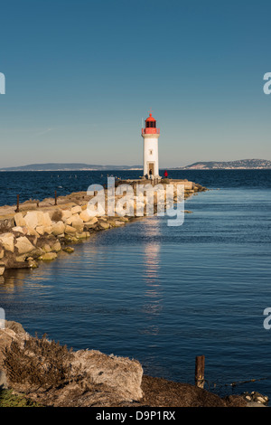 Leuchtturm von Onglous und Etang de Thau, Marseillan, Hérault, Languedoc-Roussillon, Frankreich Stockfoto