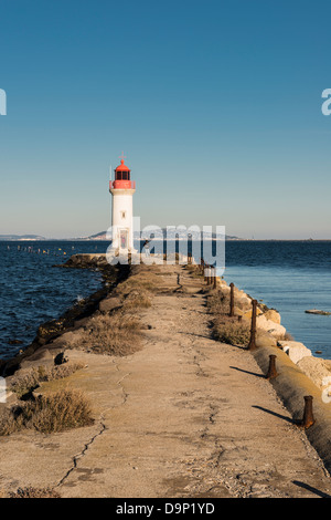 Leuchtturm von Onglous und Etang de Thau, Marseillan, Hérault, Languedoc-Roussillon, Frankreich Stockfoto