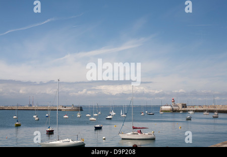 Dun Laoghaire Pier in Dublin Irland Juni 2013 Stockfoto