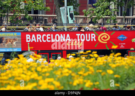 Barcelona City Tour öffnen Top Touristenbus in Barcelona, Spanien Stockfoto