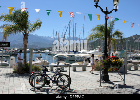 Die Tour de France besucht Calvi, Korsika, Frankreich zum ersten Mal im Jahr 2013 die 100. Tour. Stockfoto