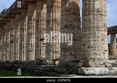 Die Basilika, Tempel der Hera, Paestum, Kampanien, Italien Stockfoto