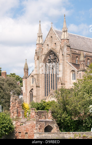 Worcester Kathedrale am Ufer des River Severn, Worcester, Worcestershire, England, UK Stockfoto