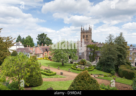 Great Malvern Priory von Abbey Hotel Gärten, Malvern, Worcestershire, England, UK Stockfoto