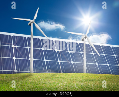 Windturbinen und Solarzellen Stockfoto