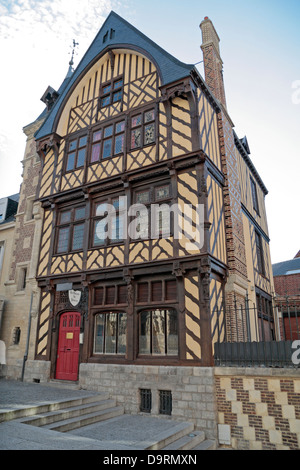 La Maison du Pèlerin ("Pilgrim" oder "Haus des Pilgers" #) in Amiens, Picardie, Somme, Frankreich. Stockfoto