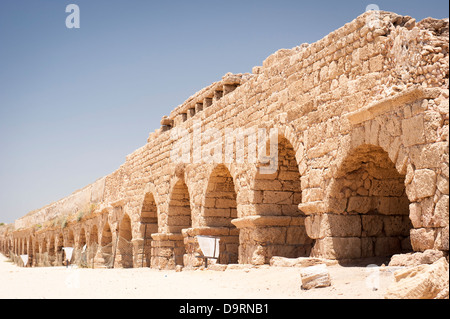 Israel Stadt port Cäsarea Keysarya erbaute König Herodes der Große c 21 v. Chr. nach Kaiser Augustus römische Aquädukt war 11 Meilen Stockfoto