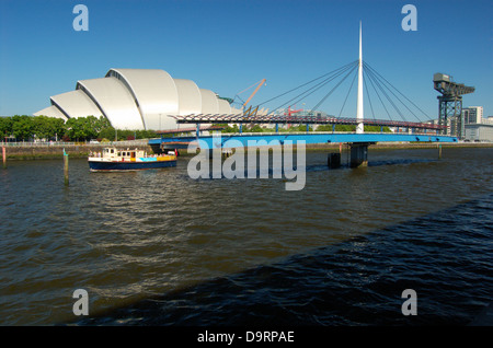 Glocken-Brücke über den Basie-Clyde in Glasgow, Schottland Stockfoto