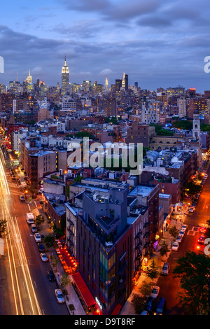 Vogelperspektive von Midtown Manhattan in der Dämmerung Stockfoto