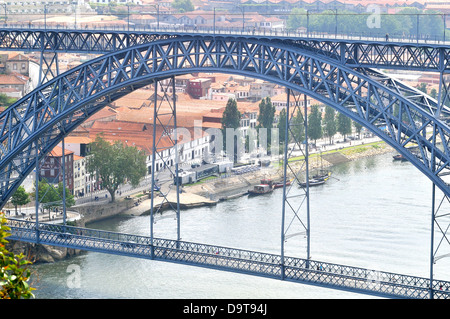 Dom Luis Brücke über den Fluss Douro Porto Portugal Stockfoto