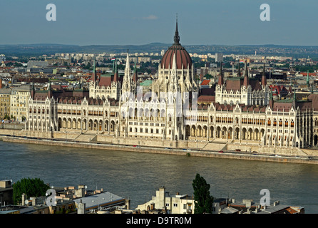 Haus der ungarischen Parlament Budapest Europa Panoramablick vom Fischerbastei Stockfoto