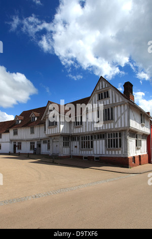 Das Corpus Christi Rathaus, Marktplatz, Lavenham Dorf, Suffolk County, England, Großbritannien. Im 16. Jahrhundert erbaut. Stockfoto