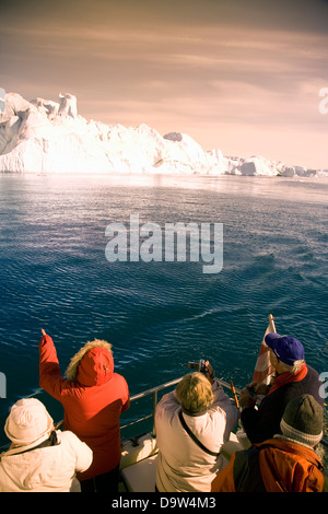 Sermeq Kujslleq (die dänische nennen es Jacobshavn Gletscher), ein UNESCO-Weltkulturerbe, Ilulissat, Grönland. Stockfoto