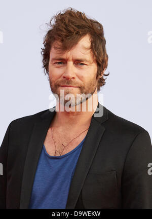 Britischer Sänger Howard Donald Richter das Tanzprogramm "Got to Dance", stellt während der ProSiebenSat. 1 TV Deutschland Jahres Programm Präsentation in Hamburg, Germany, 26. Juni 2013. Die TV-Sender Sat. 1, ProSieben, Kabel Eins, Sixx und Sat. 1 Gold präsentieren ihre Herbst/Winter-Programm. Foto: Georg Wendt Stockfoto