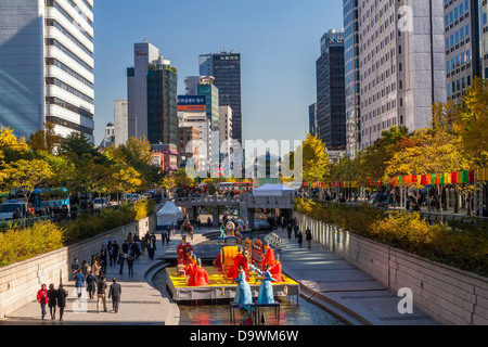 Laternenfest jährlich entlang der Cheonggyecheon Stream, Seoul, Südkorea, Asien Stockfoto