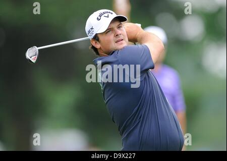 Bethesda, Maryland, USA. 27. Juni 2013. Patrick Reed abschlägt am zwölf Loch während der Öffnungszeiten Runde spielen im AT&T National im Congressional Country Club in Bethesda MD. Bildnachweis: Cal Sport Media/Alamy Live-Nachrichten Stockfoto